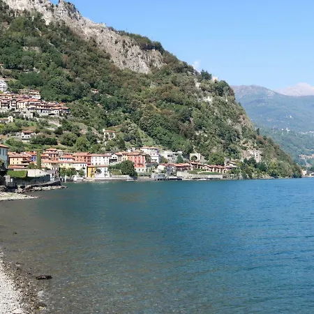 Hébergement de vacances Locazione Turistica Casa Il Falco Domaso