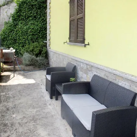 Hébergement de vacances Locazione Turistica Casa Il Falco *